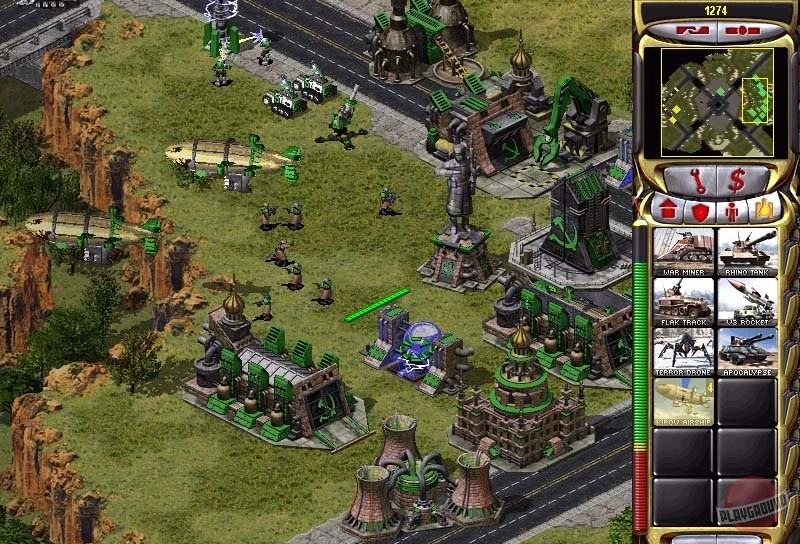 Command & Conquer: Red Alert 2 screenshot 3